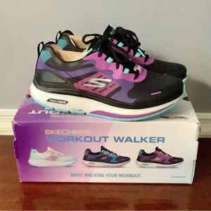Women’s size 9 Go Walk Skechers ArchFit Workout Walkers